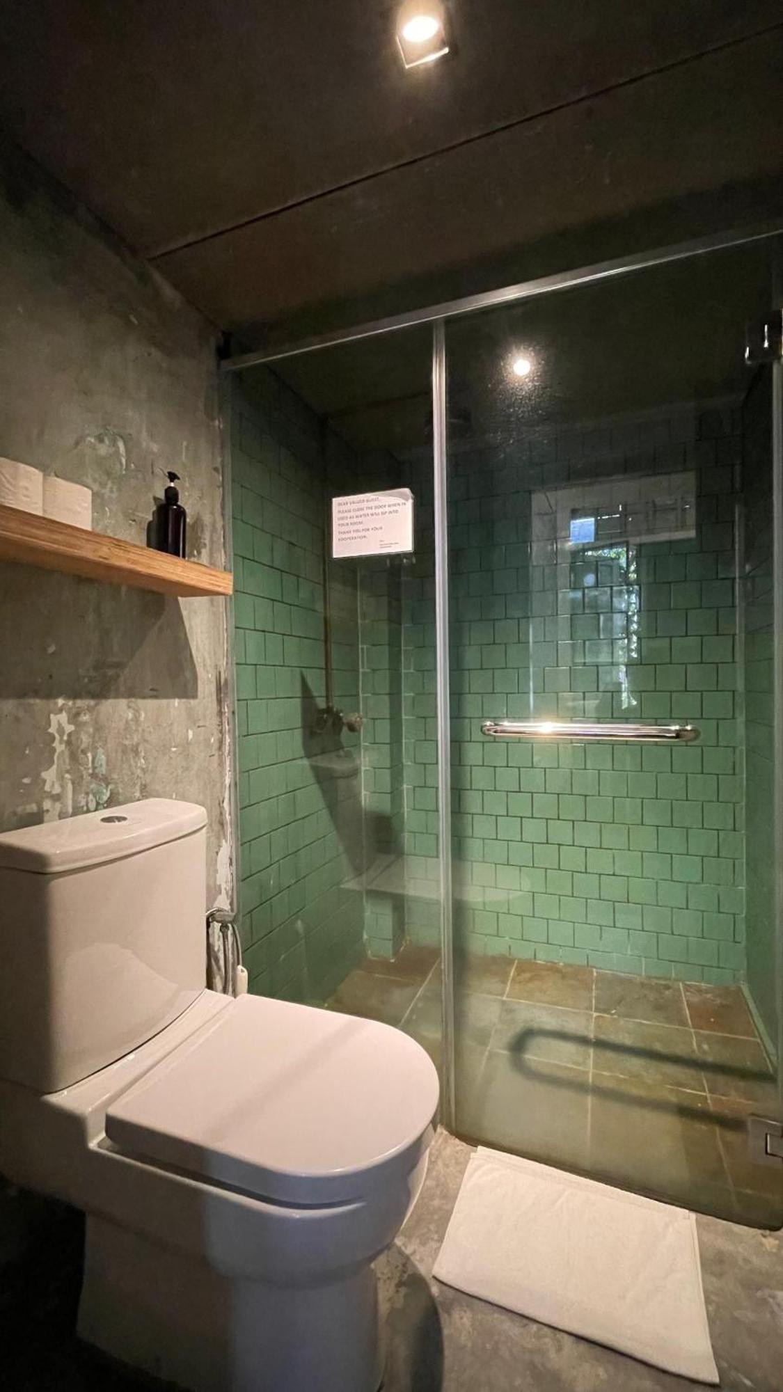 Belakang Kong Heng Ipoh Hotel 外观 照片