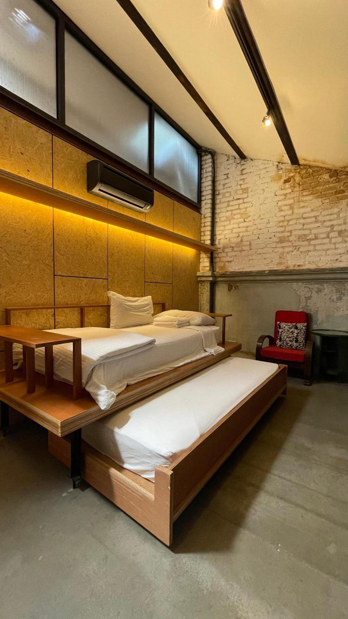 Belakang Kong Heng Ipoh Hotel 外观 照片